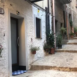 Casetta Dei Figuli Castelbuono (Sicily)