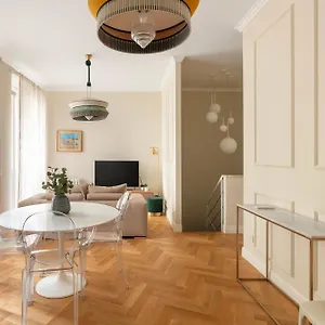 castore-apartment.it-lombardy.com/